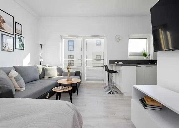 Lubliniecka Z Pieknym Widokiem Na Radiostacje דירה